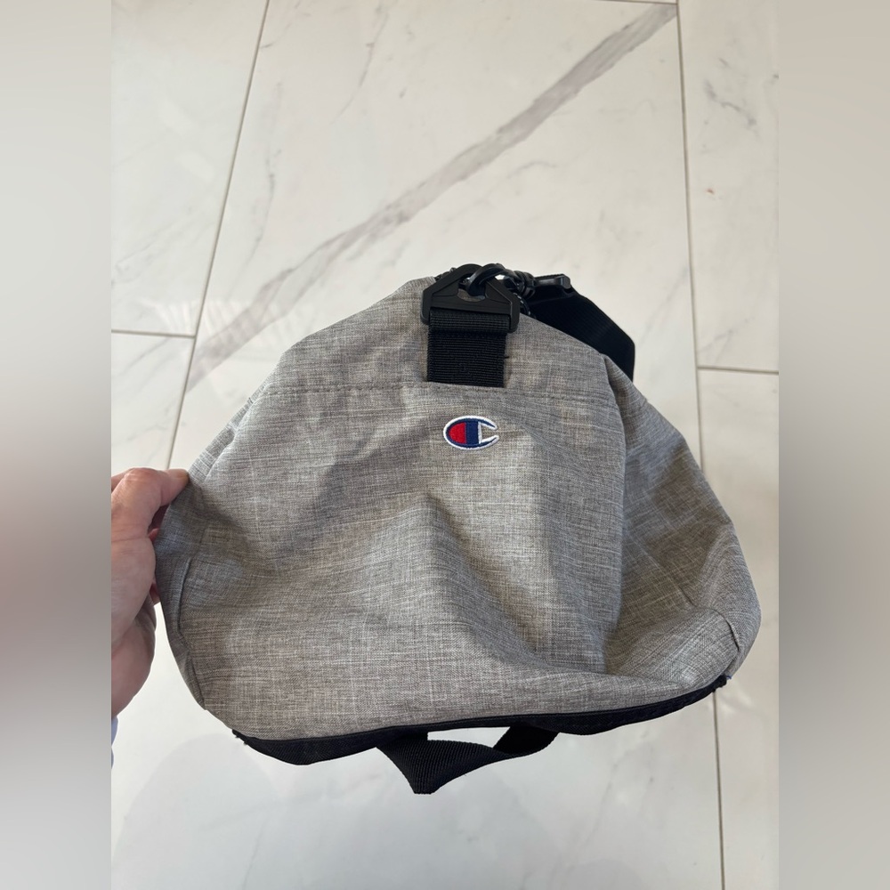 Champion Gray & Black Duffel Bag with Logo - Picture 4 of 11